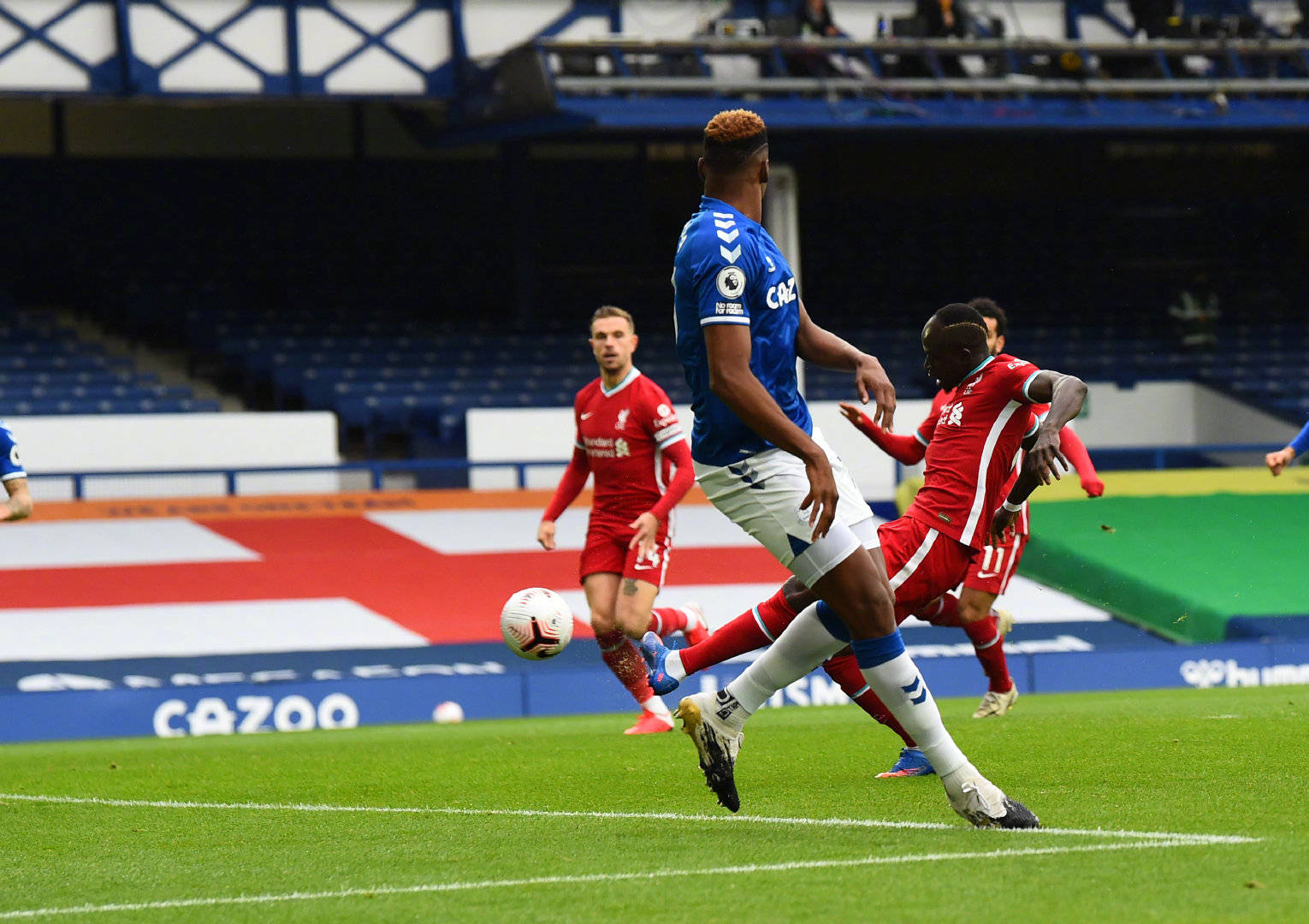 在场上还是 在场上还是